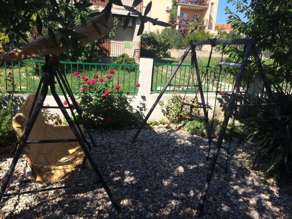 Apartments Borgina Vodice Exterior foto